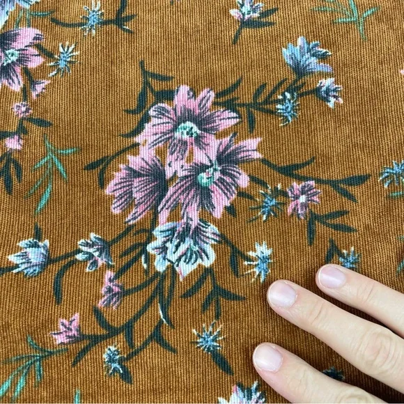 Chance Brown Pink Green Floral Scallop Skirt Women Medium - Picture 3 of 6